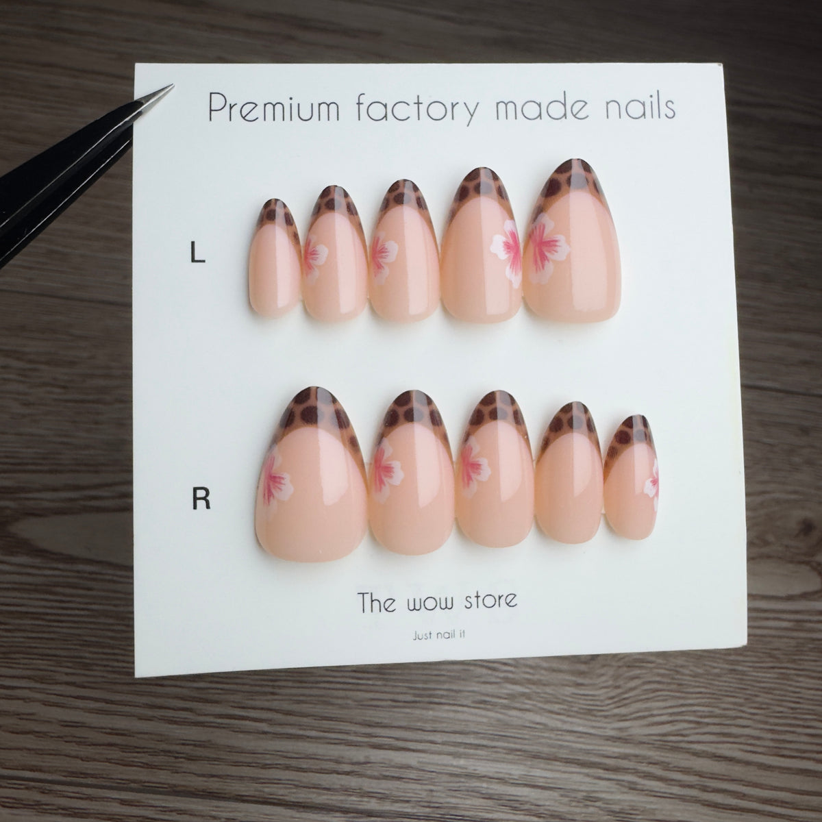 Daisy - 24 nails set
