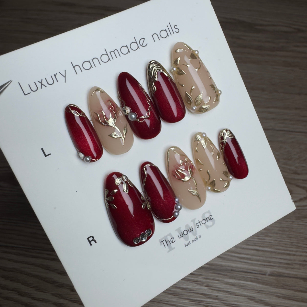 LUXURY HANDMADE COLLECTION