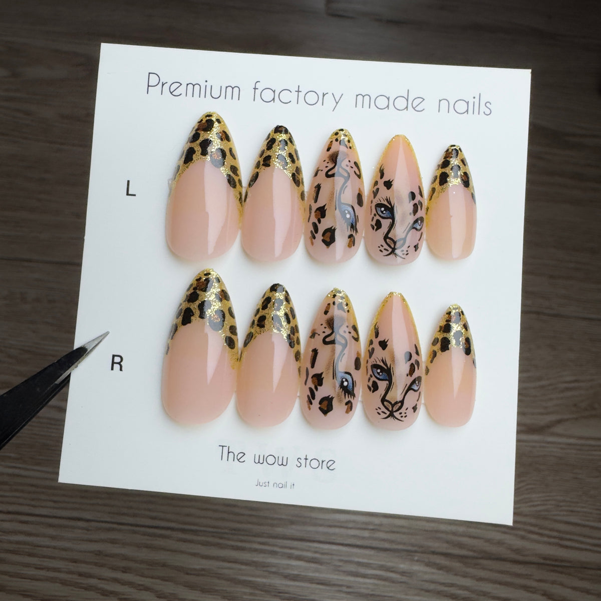 The leopard- 24 nails set
