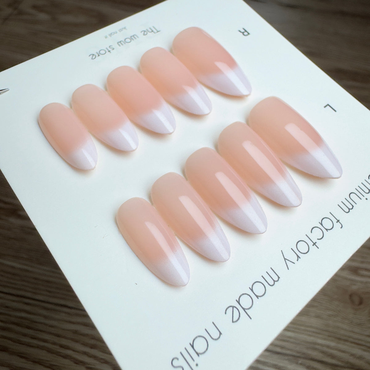 Hyper realistic white tips - 24 nails set