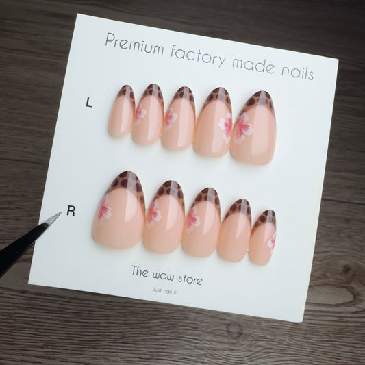Daisy - 24 nails set