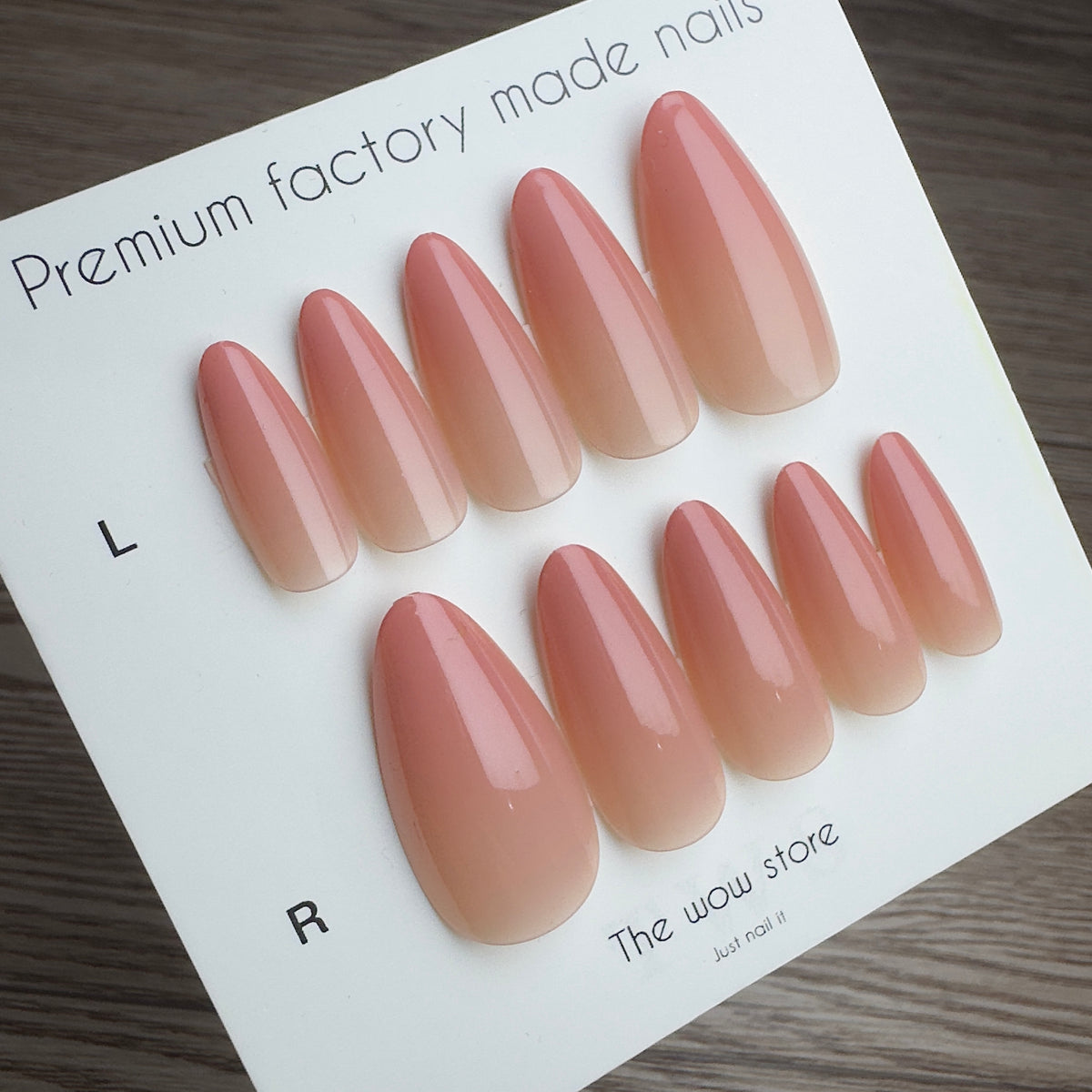 Almond gradient - 24 nails set