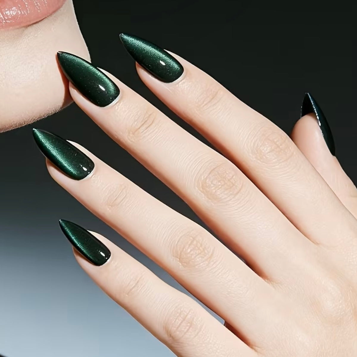 Emerald - 24 nails set