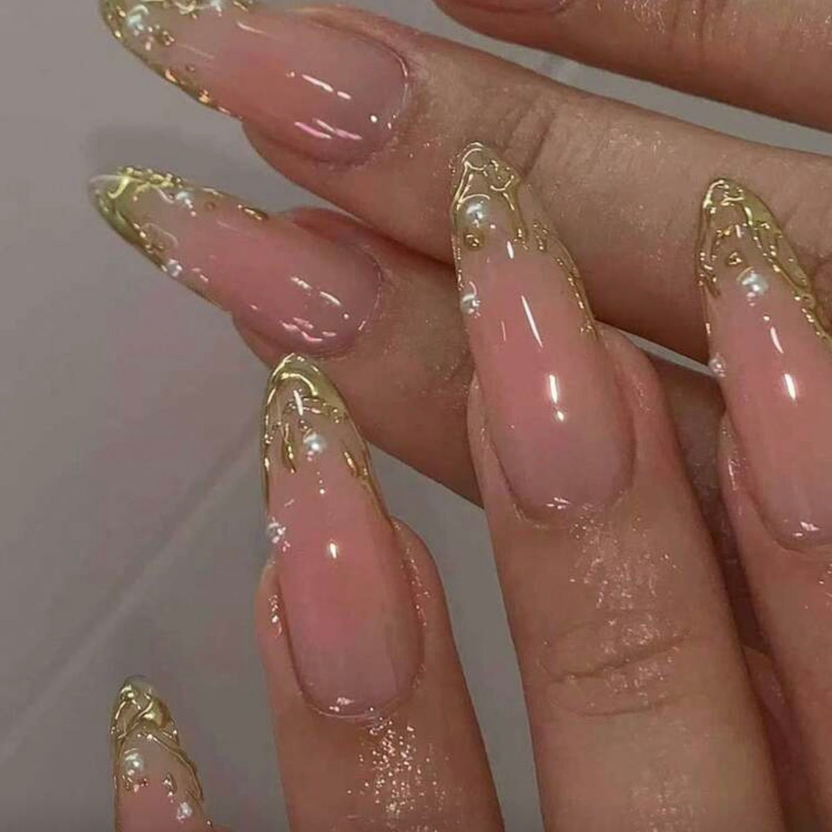 Frisky - 24 nails set