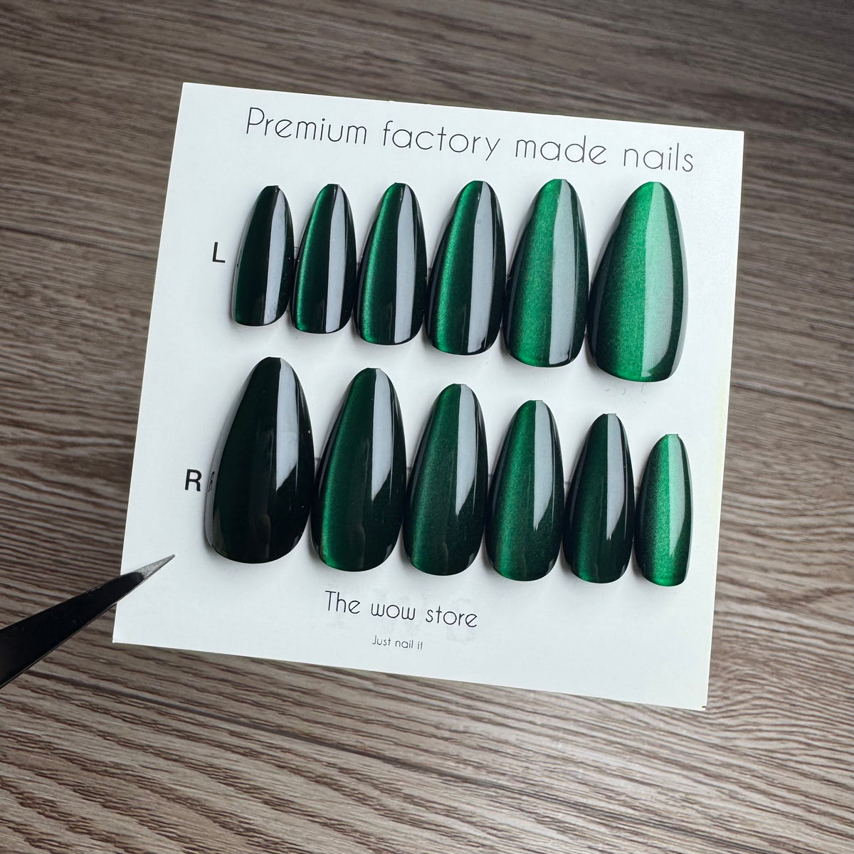 Emerald - 24 nails set