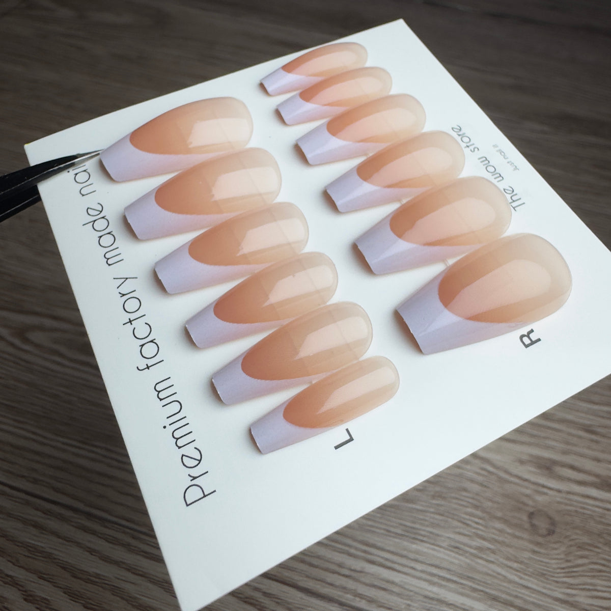 Apricot - 24 nails set