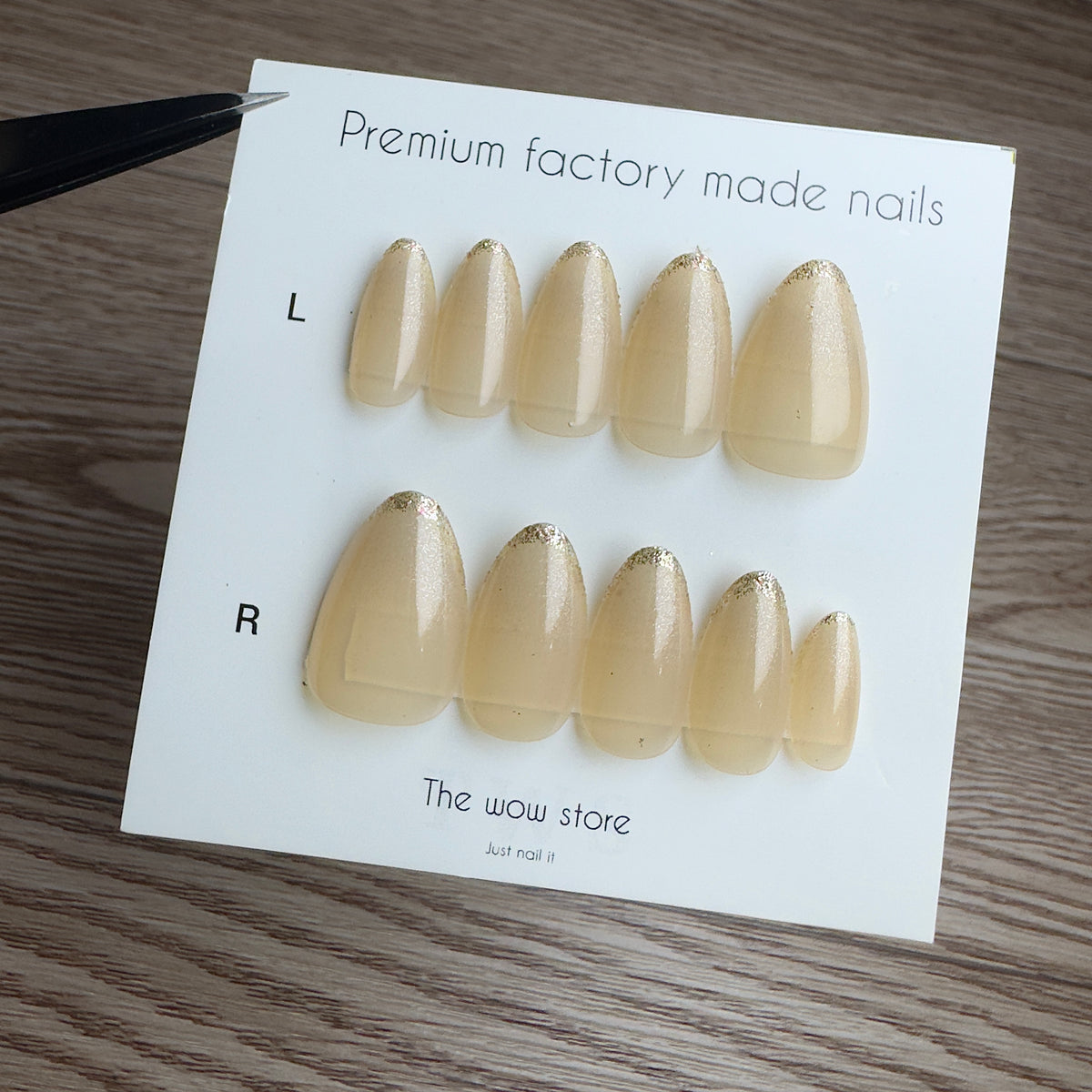 Regal - 24 nails set