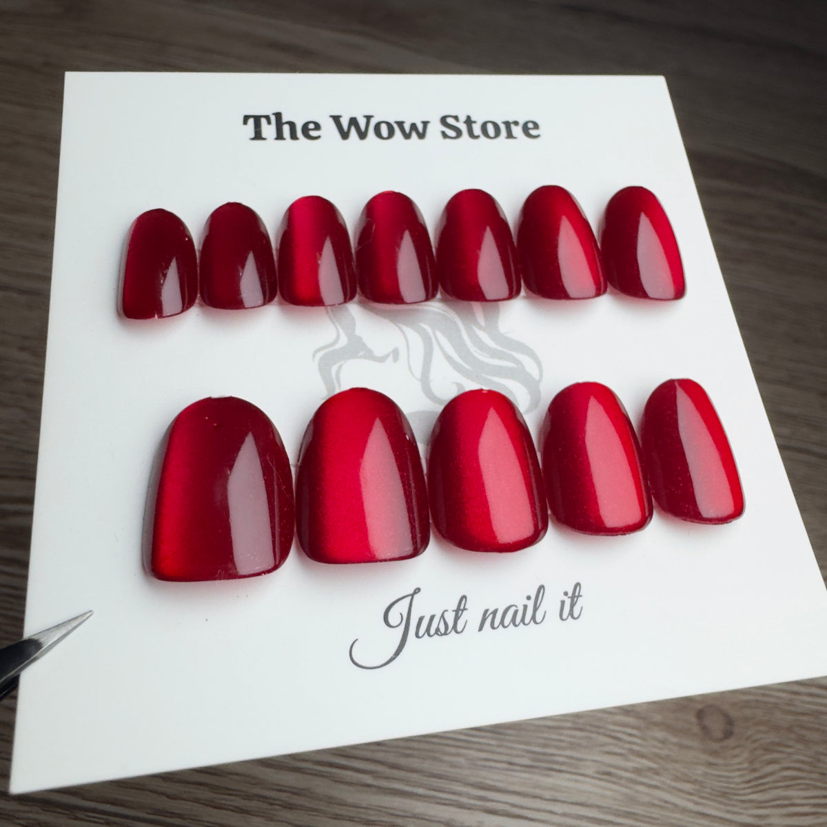 Treat - 24 nails set