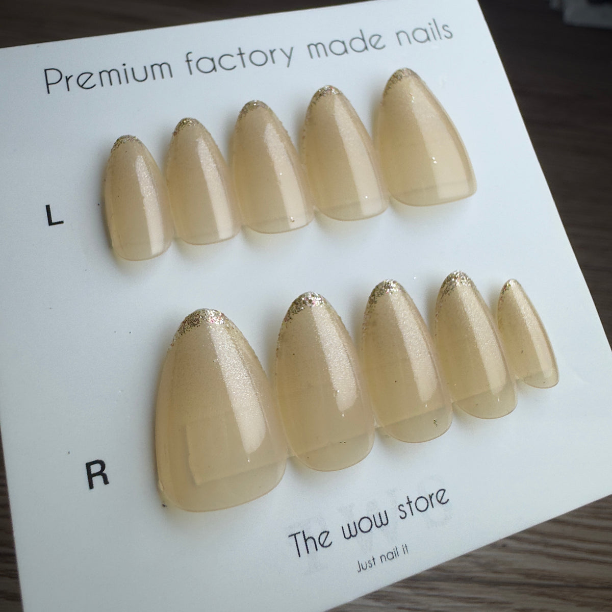 Regal - 24 nails set