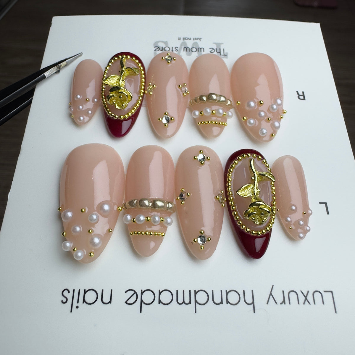 Jahan aara - Handmade