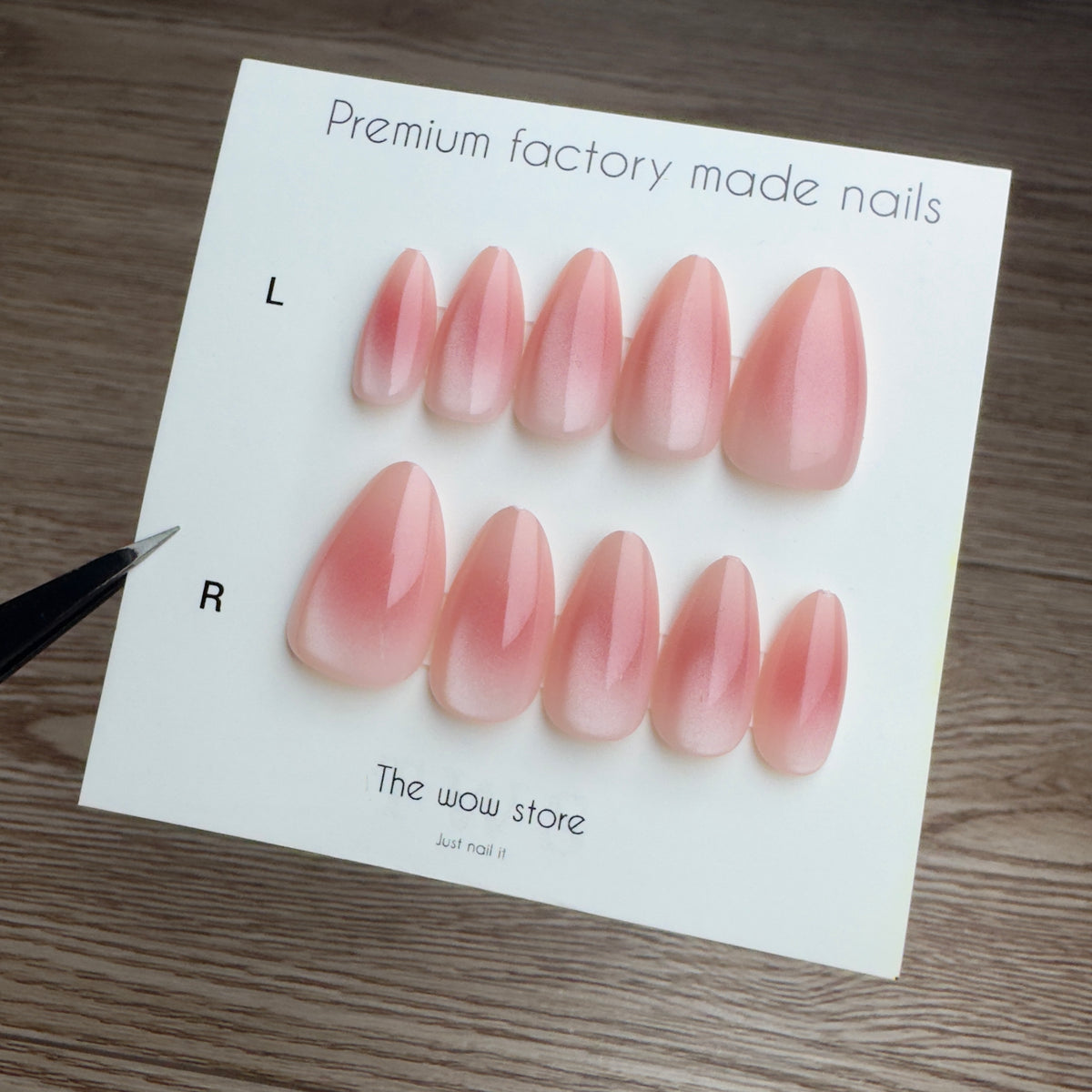 Blush cat eye - 24 nails set