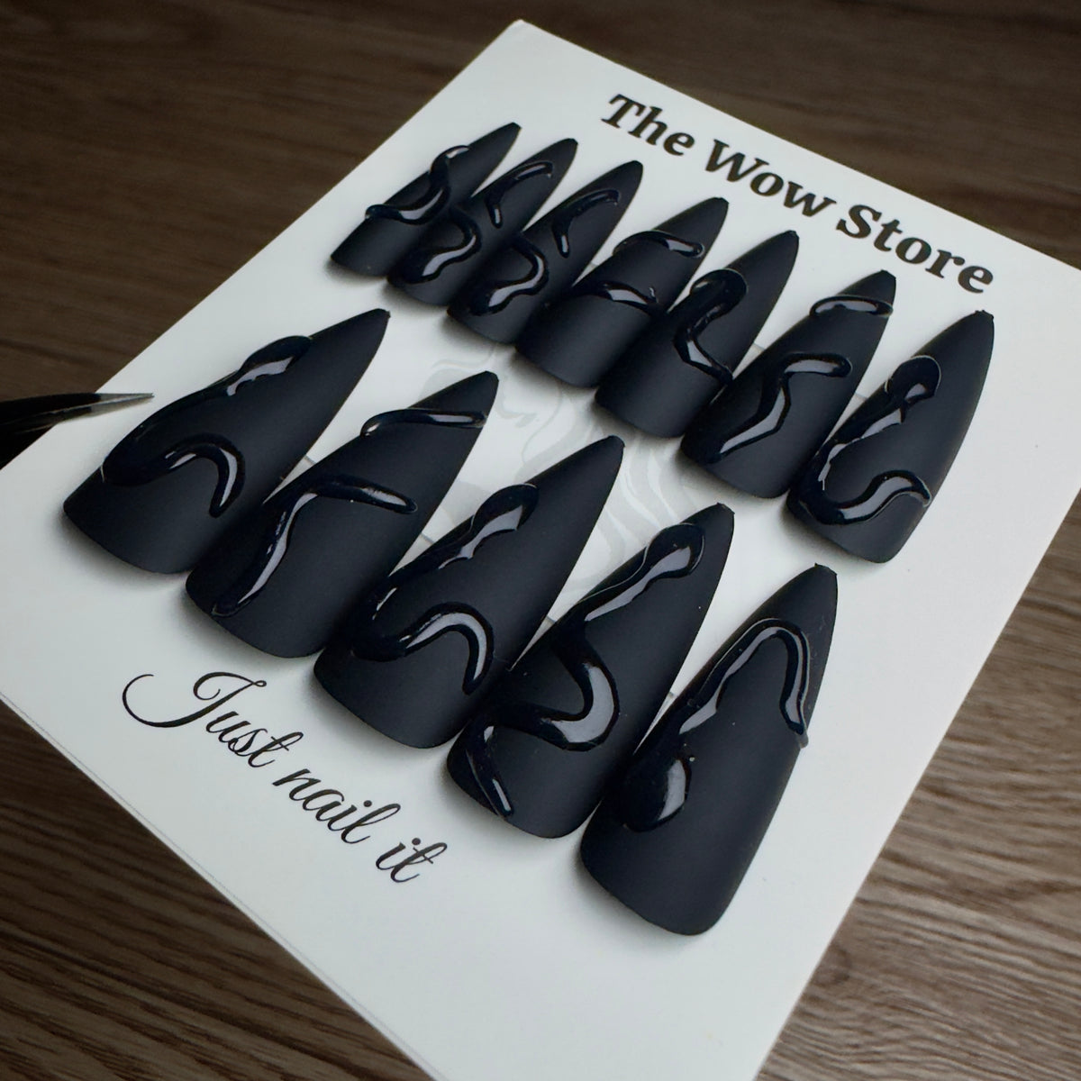 Killer queen - 24 nails set