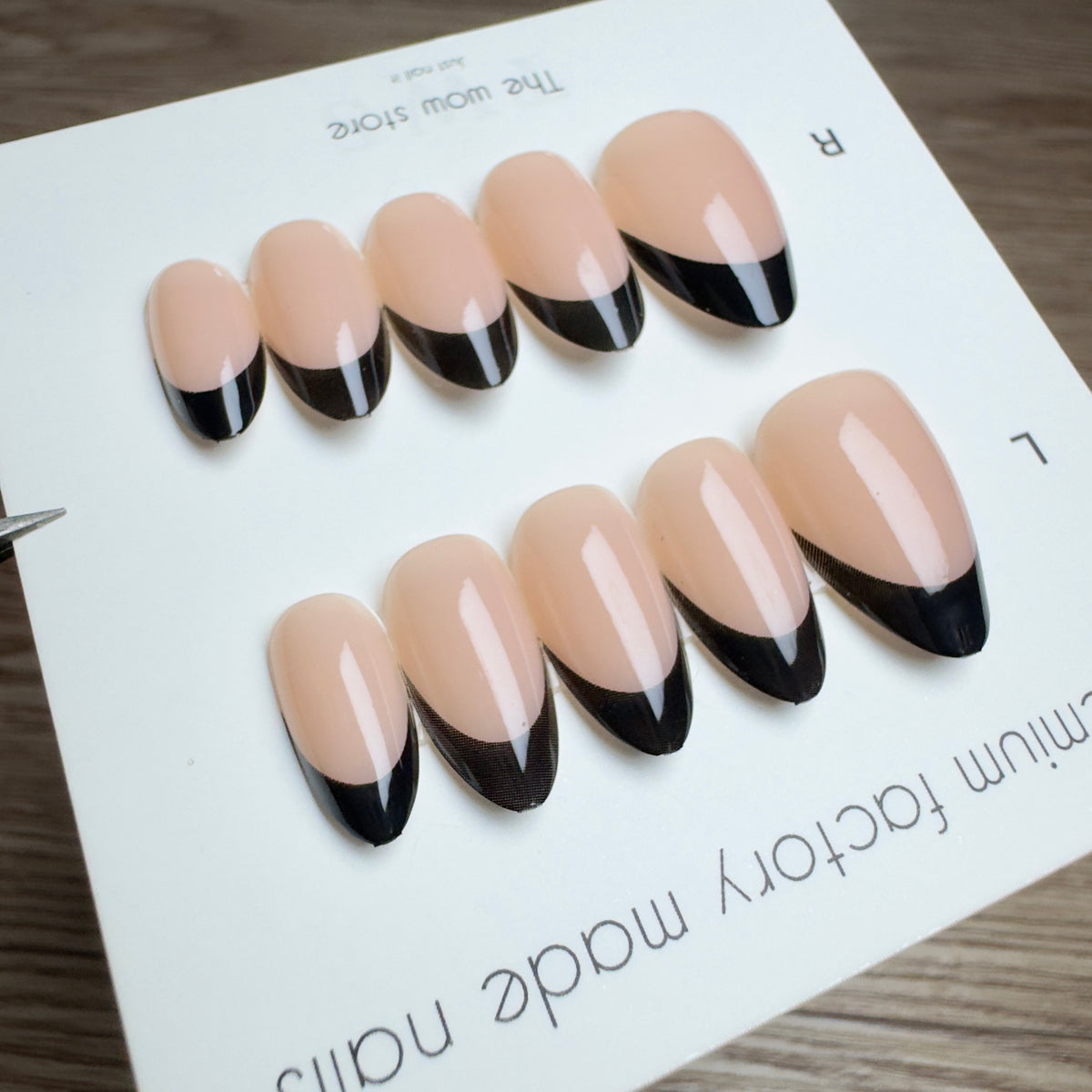 Charcoal vibe - 24 nails set