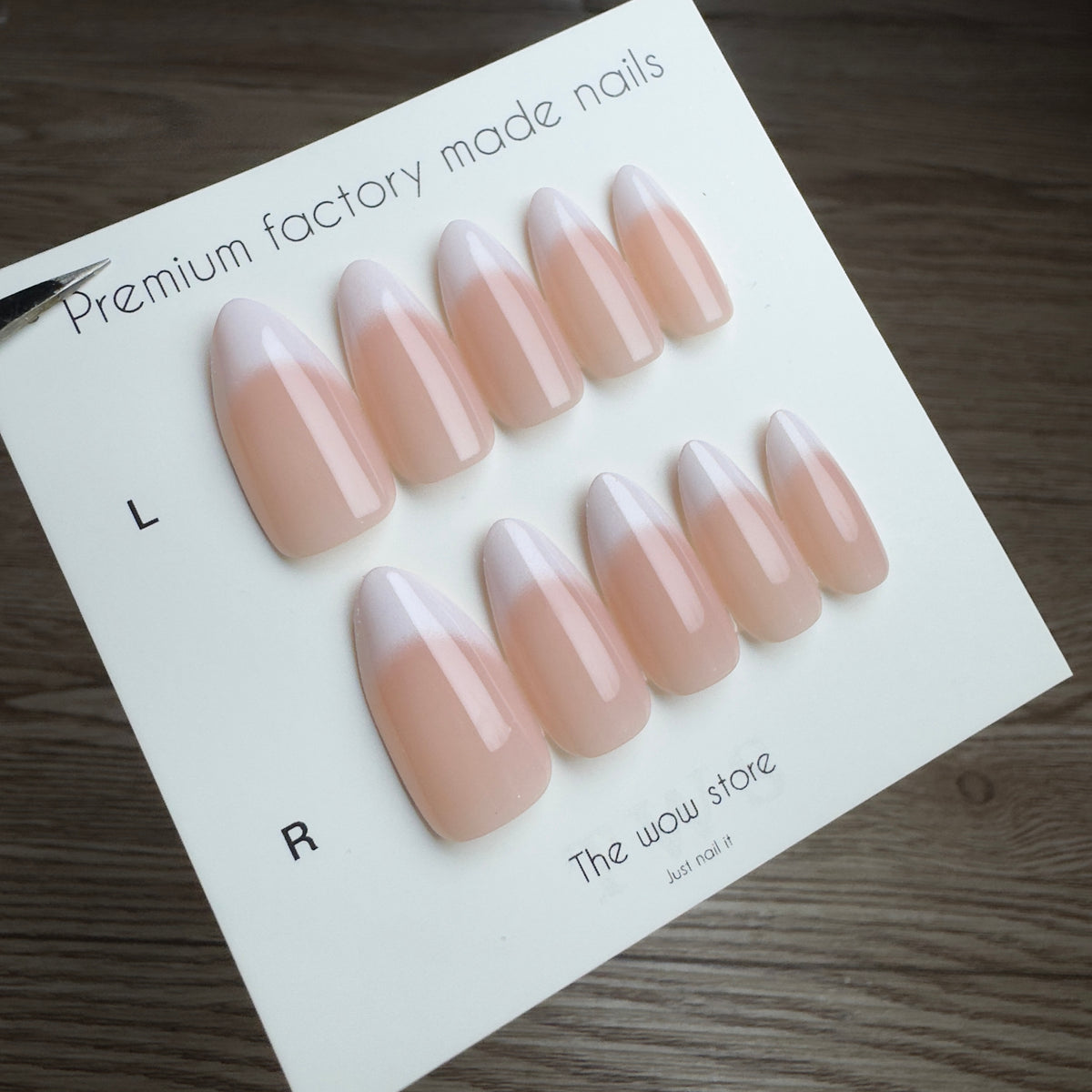 Hyper realistic white tips - 24 nails set